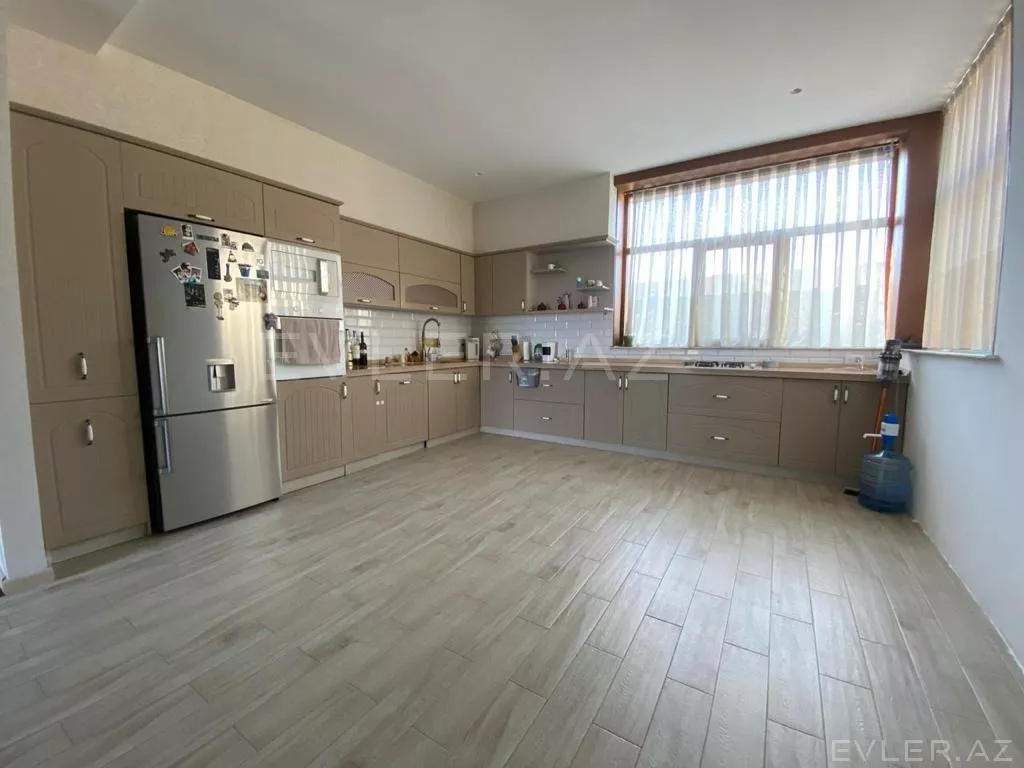 Aylıq, həyət evi/villa