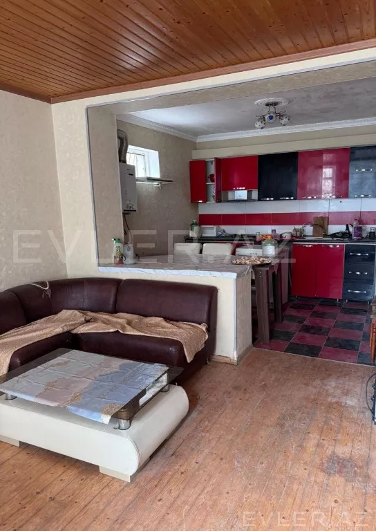 Satılır, həyət evi/villa