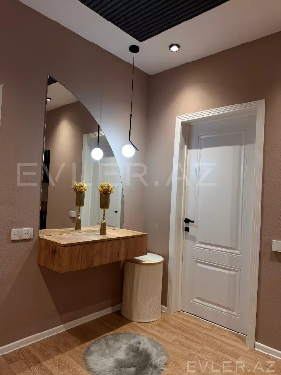 Aylıq, həyət evi/villa