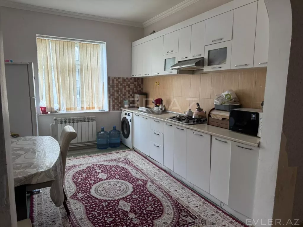 Satılır, həyət evi/villa