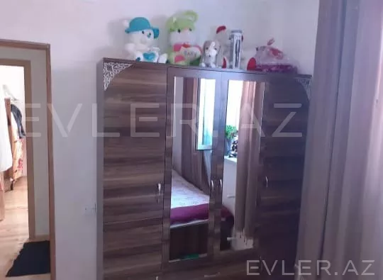 Satılır, həyət evi/villa