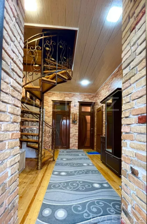 Satılır, bağ evi