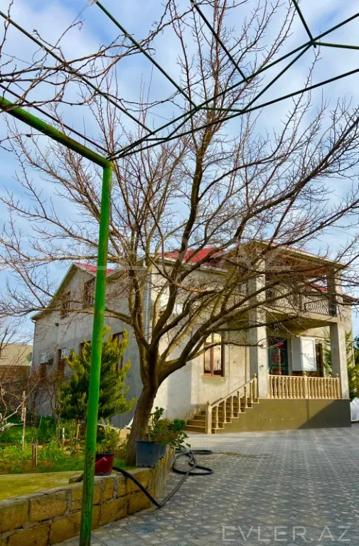 Satılır, bağ evi