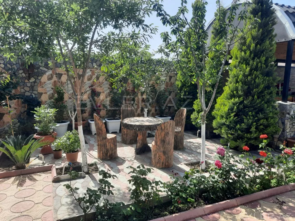 Aylıq, həyət evi/villa