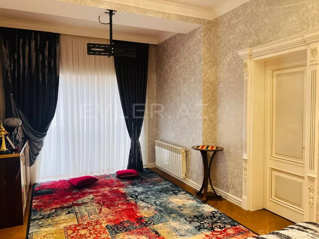 Satılır, həyət evi/villa