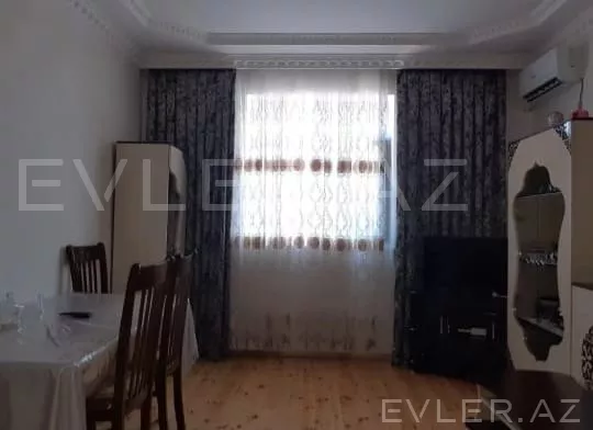 Satılır, həyət evi/villa