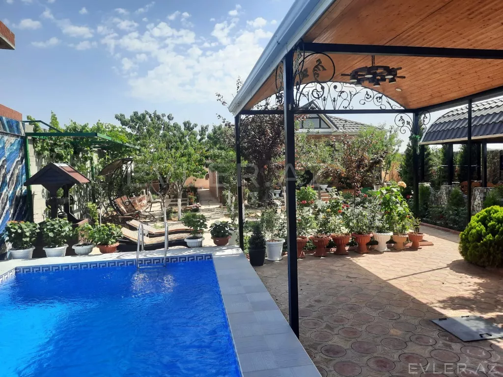 Aylıq, həyət evi/villa