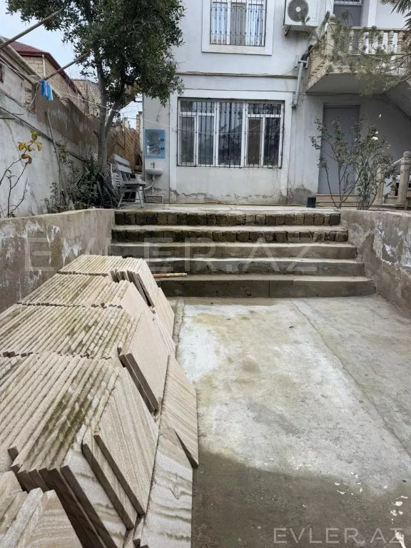 Satılır, həyət evi/villa
