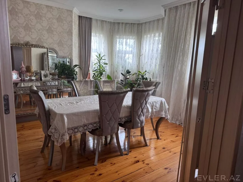 Satılır, həyət evi/villa