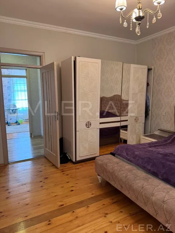 Satılır, həyət evi/villa