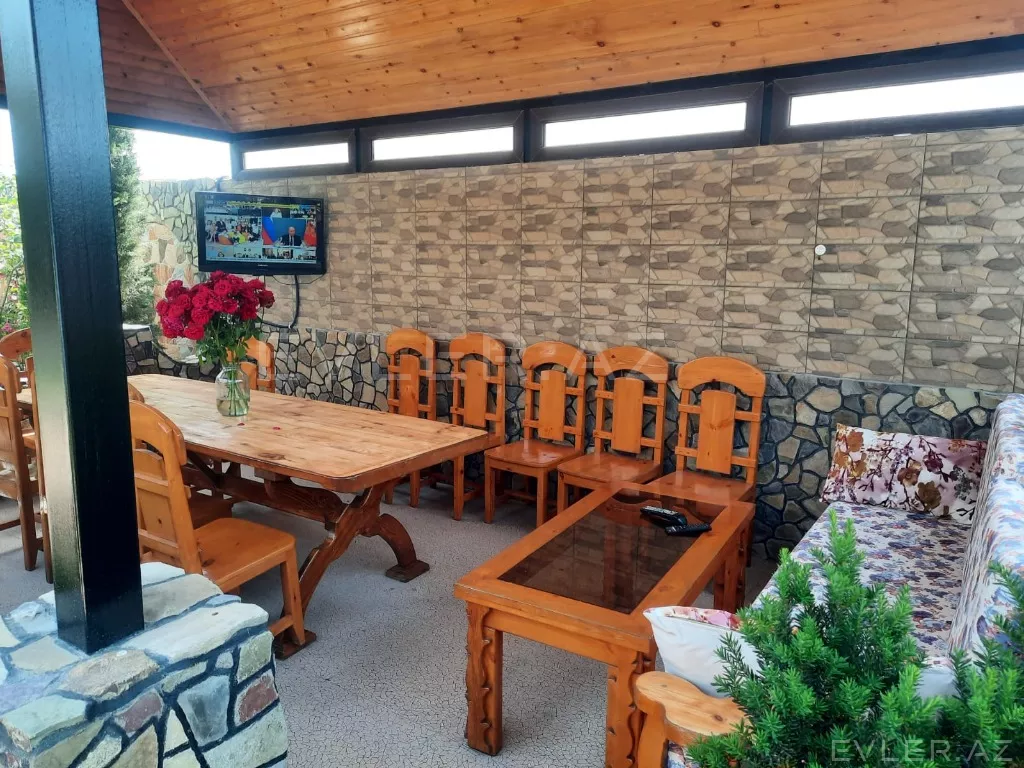 Aylıq, həyət evi/villa