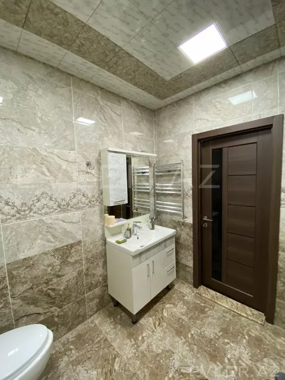 Satılır, yeni tikili