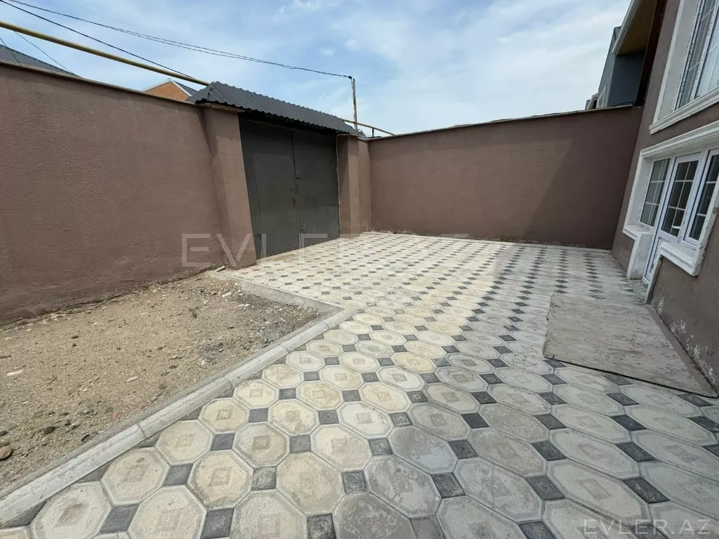 Satılır, həyət evi/villa