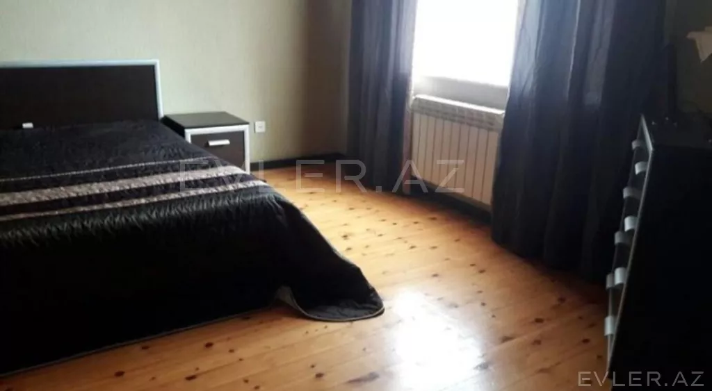 Satılır, həyət evi/villa