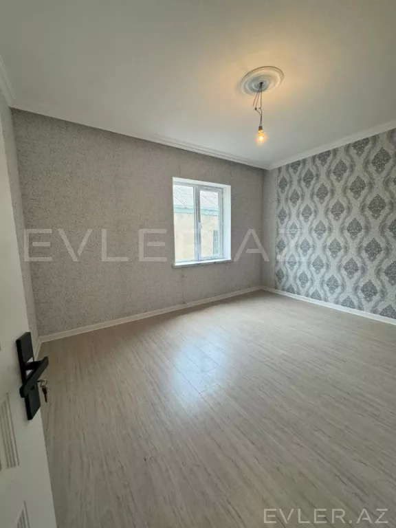 Satılır, həyət evi/villa