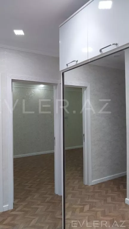Satılır, köhnə tikili