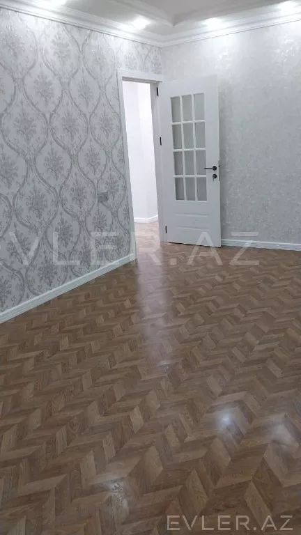Satılır, köhnə tikili