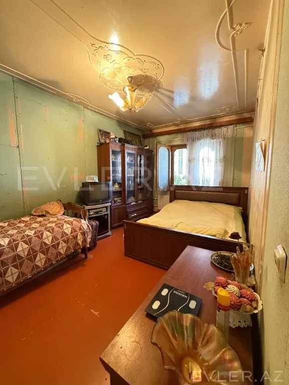 Satılır, köhnə tikili