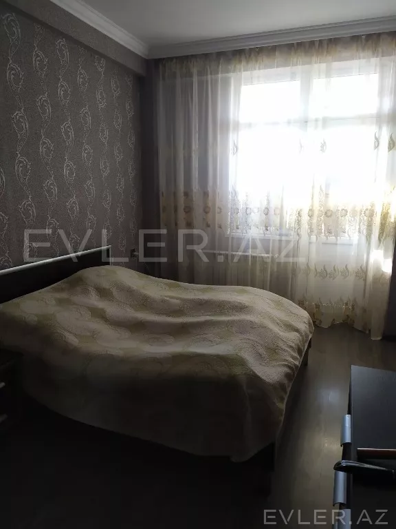 Satılır, yeni tikili