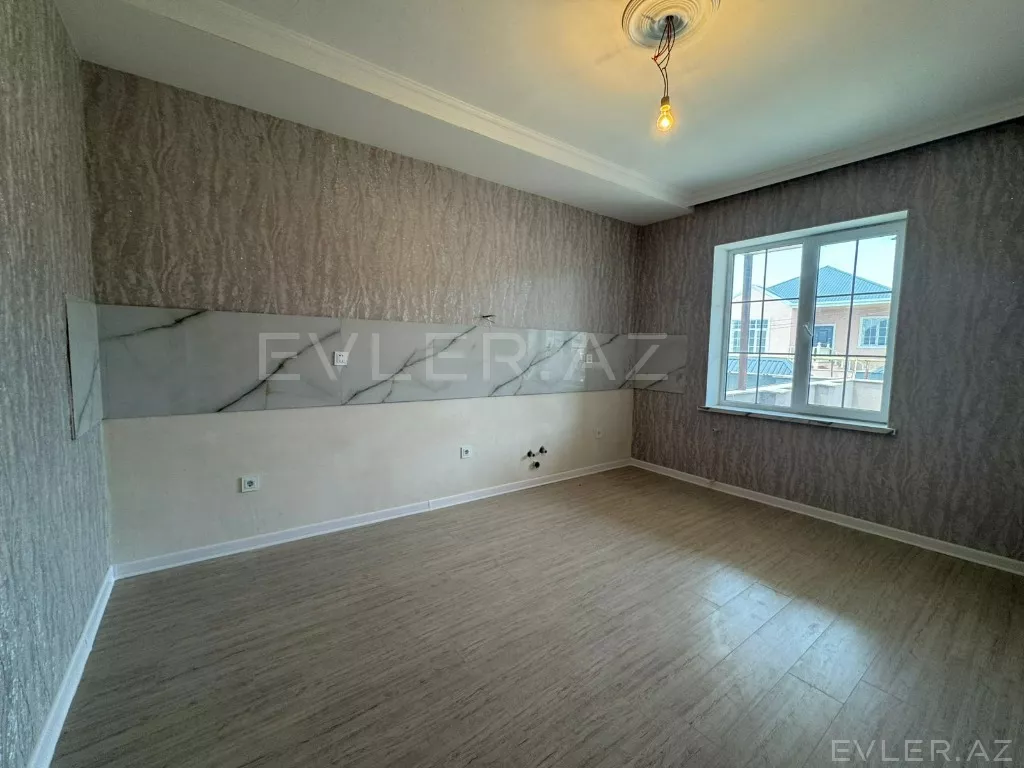 Satılır, həyət evi/villa