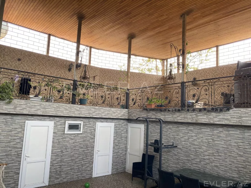 Satılır, həyət evi/villa