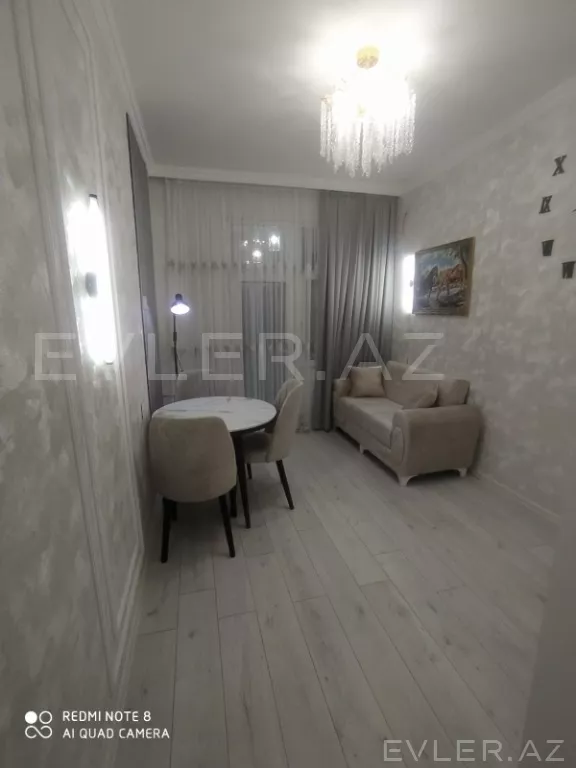 Satılır, yeni tikili