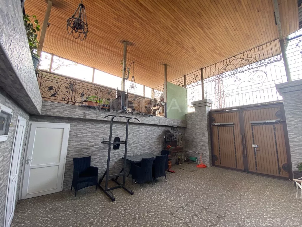 Satılır, köhnə tikili