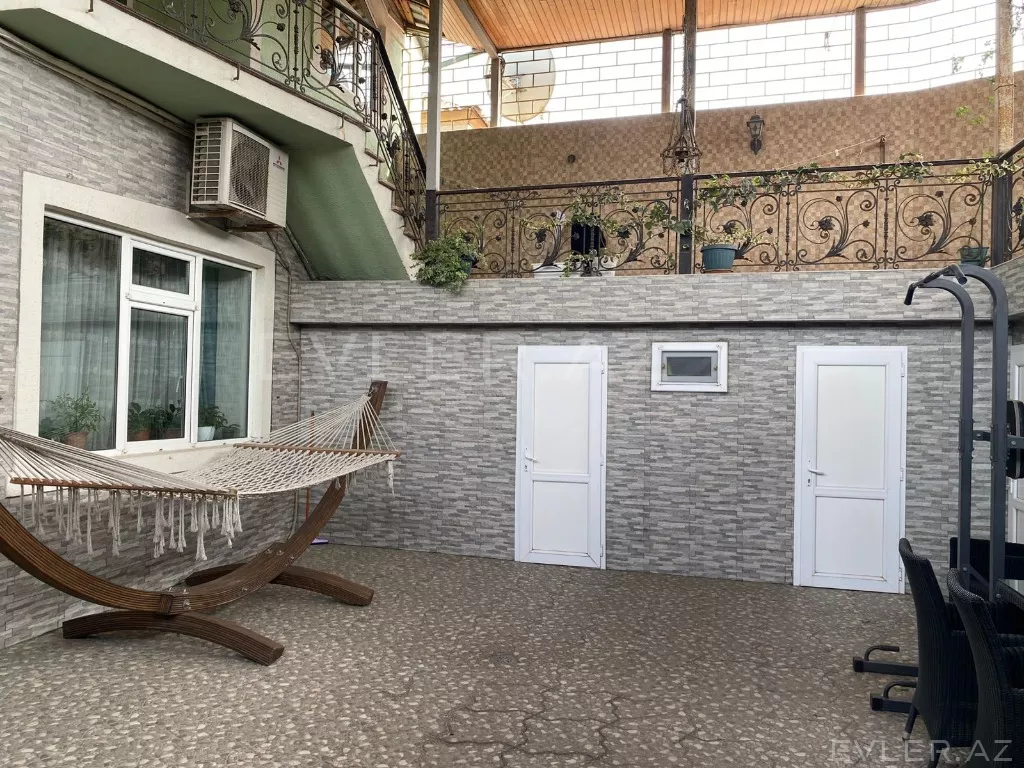 Satılır, həyət evi/villa