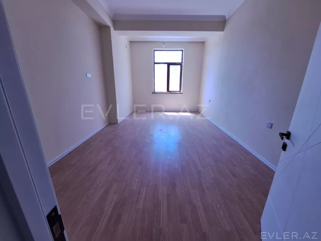 Satılır, yeni tikili