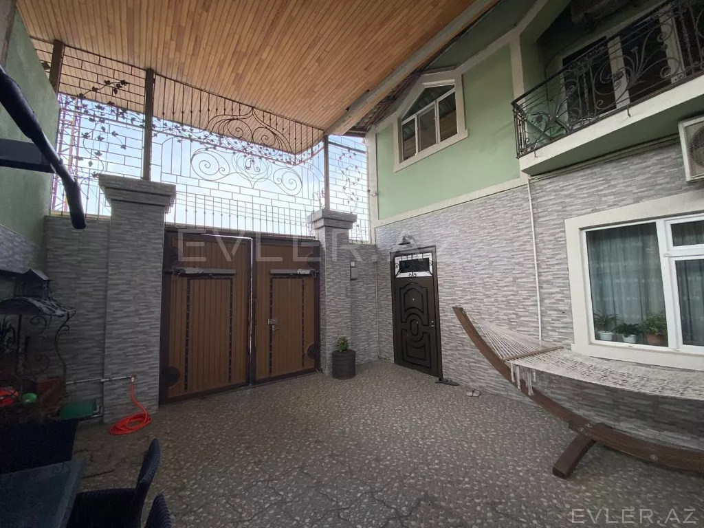 Satılır, köhnə tikili
