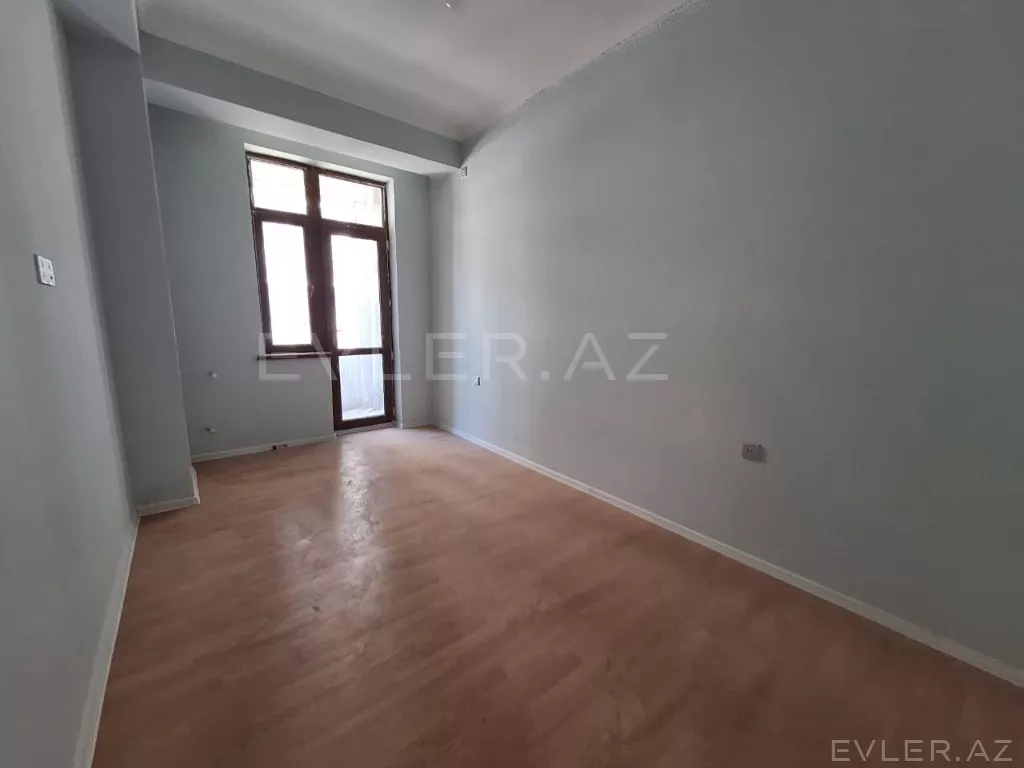 Satılır, yeni tikili
