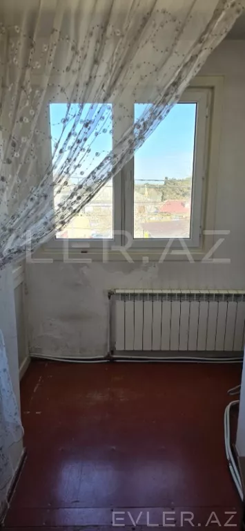 Satılır, köhnə tikili