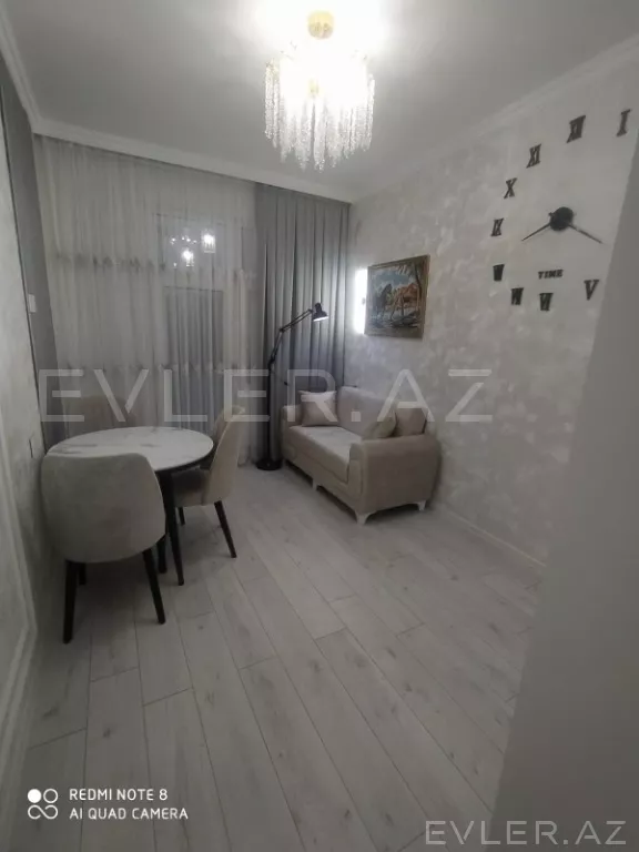 Satılır, yeni tikili