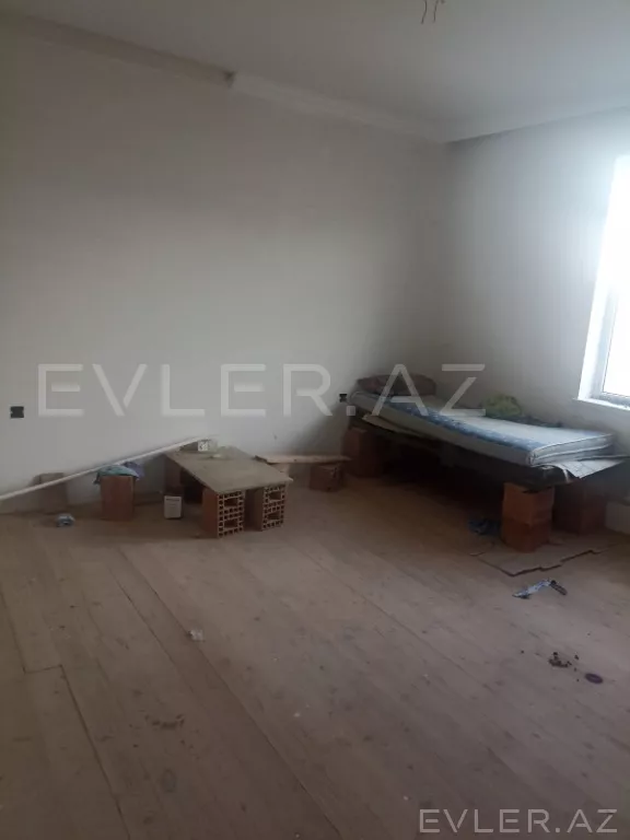 Satılır, bağ evi