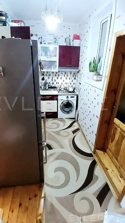 Satılır, həyət evi/villa