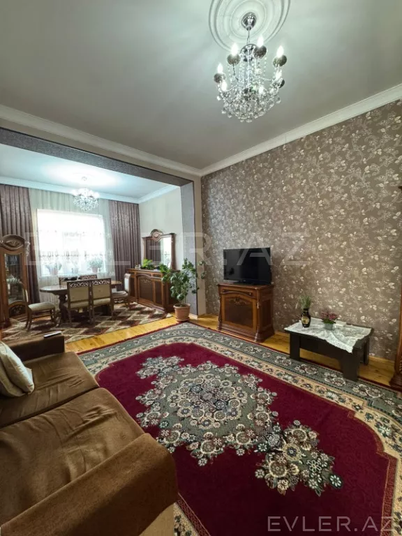 Satılır, həyət evi/villa