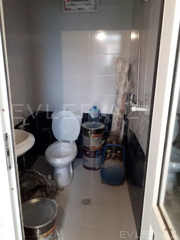 Satılır, həyət evi/villa