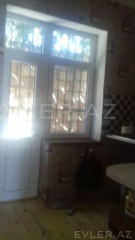 Satılır, həyət evi/villa