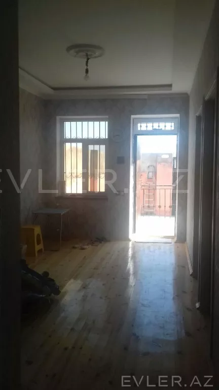 Satılır, həyət evi/villa