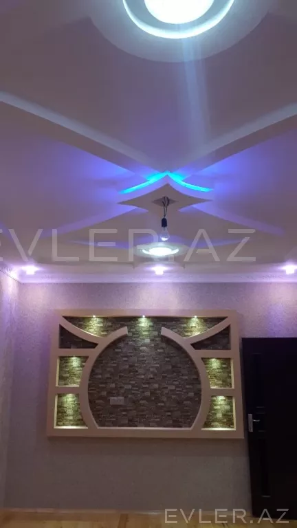 Satılır, həyət evi/villa