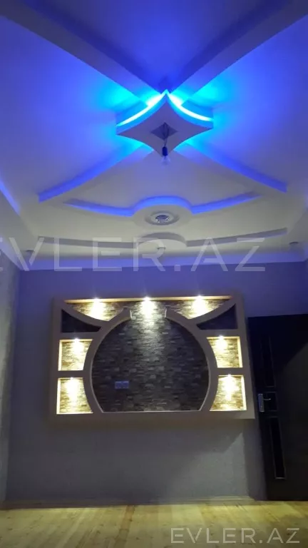 Satılır, həyət evi/villa