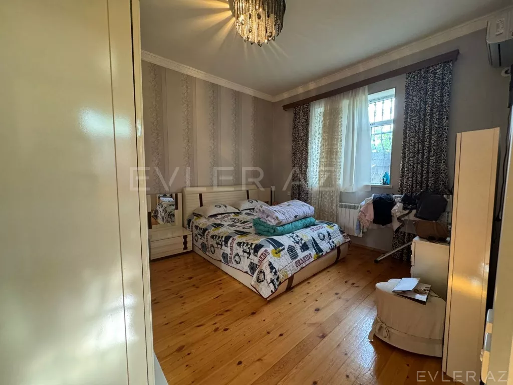 Satılır, həyət evi/villa