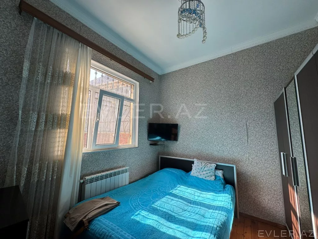 Satılır, həyət evi/villa
