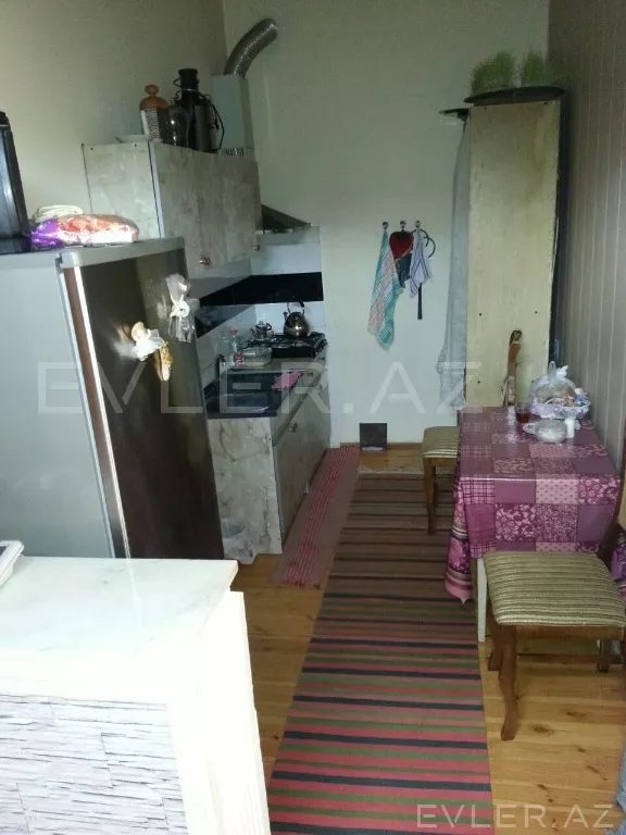 Satılır, həyət evi/villa