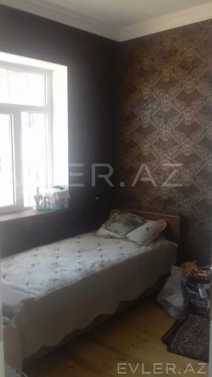 Satılır, həyət evi/villa