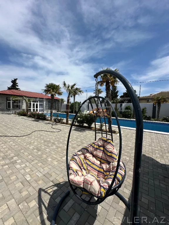Satılır, həyət evi/villa