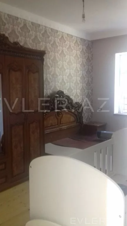 Satılır, həyət evi/villa