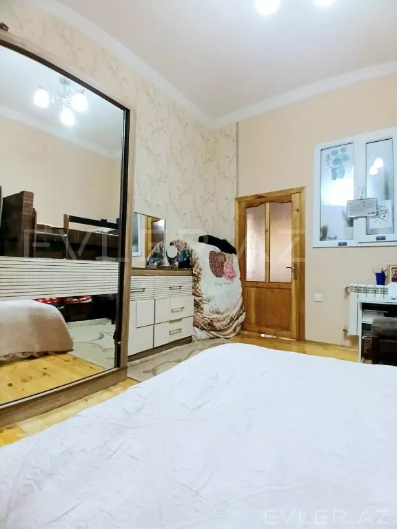 Satılır, həyət evi/villa
