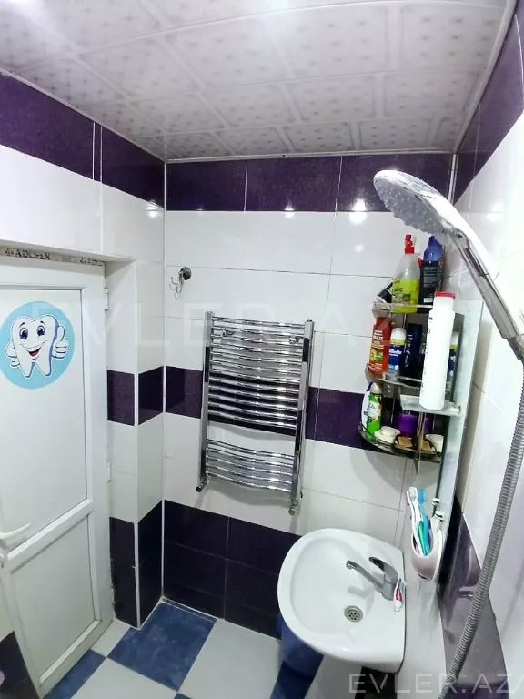 Satılır, həyət evi/villa