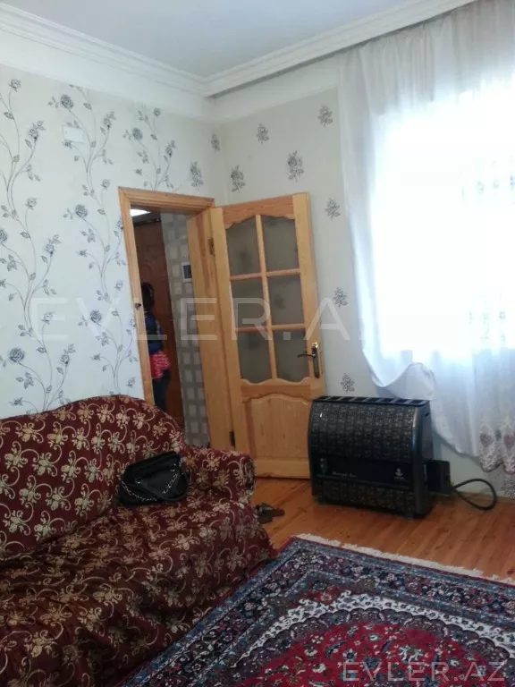 Satılır, həyət evi/villa
